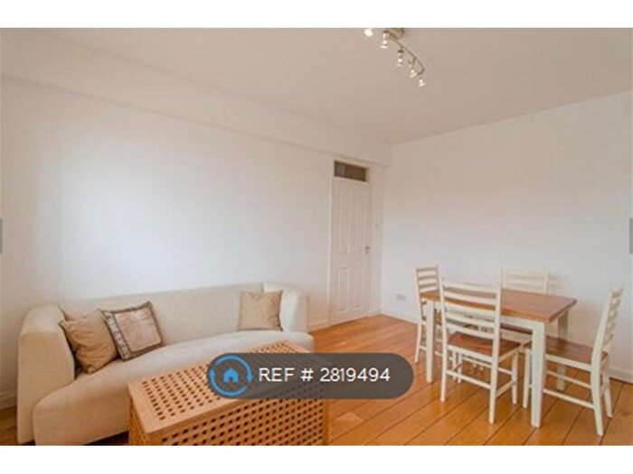 1 Bedroom Flat To Rent In Pond House, London, SW3