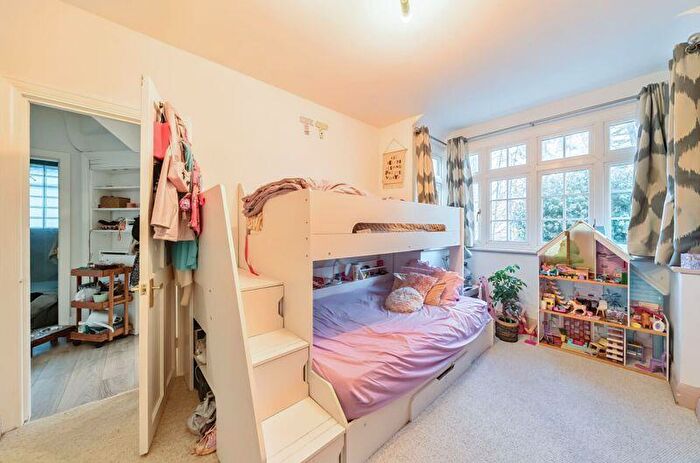 2 Bedroom Detached Bungalow For Sale In Valley Road, Kenley, CR8