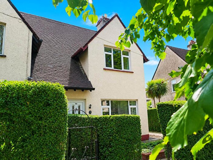 3 Bedroom End Of Terrace House For Sale In James Reckitt Avenue, Hull, East Yorkshire, HU8