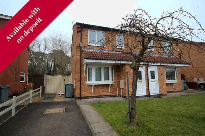 3 Bedroom Semi-Detached House To Rent In Wentworth Drive, Grantham, NG31