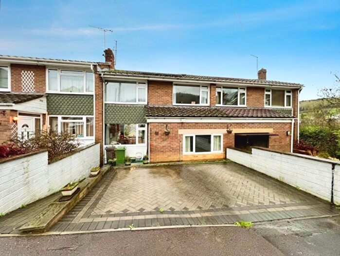 3 Bedroom Terraced House For Sale In Court Meadow, Wotton-Under-Edge, GL12