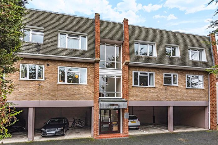 2 Bedroom Flat To Rent In Curzon Court, Brownspring Drive, London, SE9
