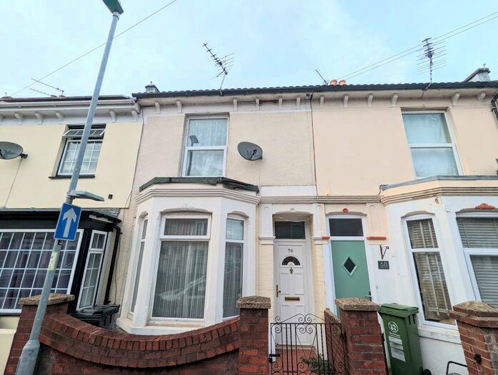 2 Bedroom House To Rent In Walden Road, Portsmouth, PO2