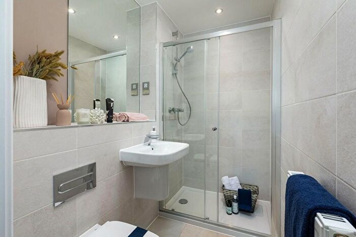 2 Bedroom Flat For Sale In "Founders Court South Type F-" At Market Street, Dartford, DA1