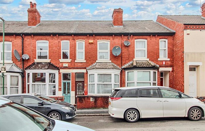 2 Bedroom Terraced House For Sale In Beaconsfield Street, Nottingham, NG7