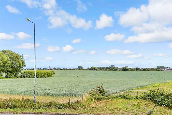 3 Bedroom Semi-Detached House For Sale In Brissenden Close, New Romney, Kent, TN28