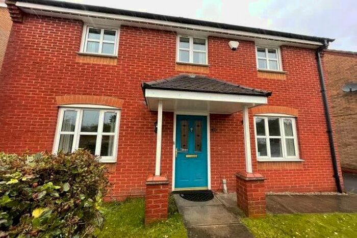 4 Bedroom Detached House To Rent In Westhoughton, Bolton, BL5