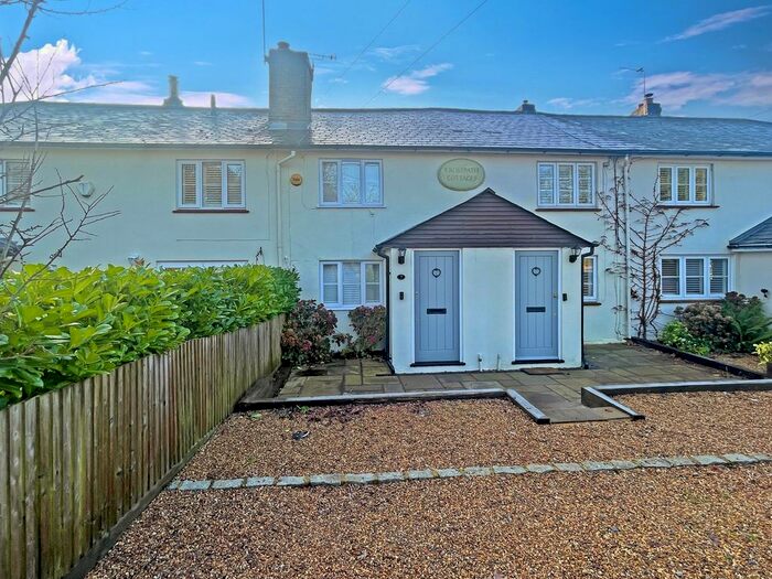 3 Bedroom Cottage To Rent In Magpie Lane, Coleshill, HP7