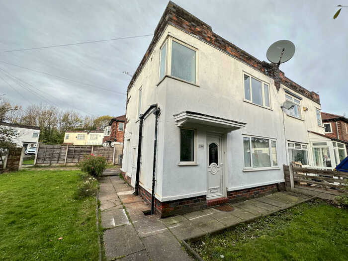 3 Bedroom Semi-Detached House To Rent In Kingsway, Manchester, M20