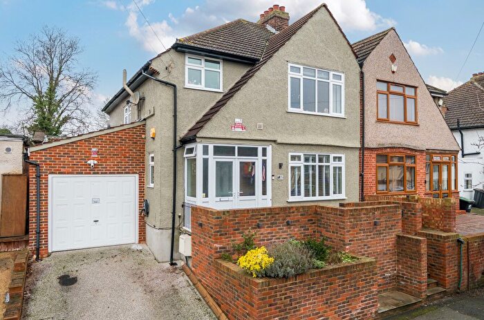 4 Bedroom Semi Detached House For Sale In Thornton Road, Bromley, BR1