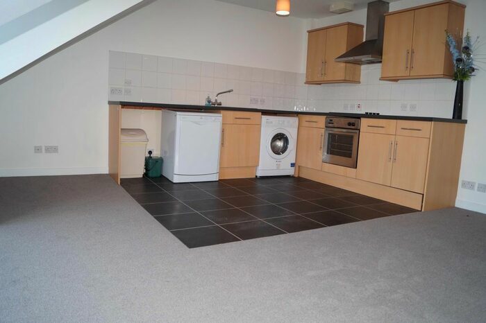 1 Bedroom Flat To Rent In Union Street, Aberdeen, AB11