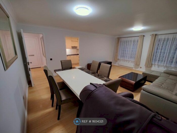 2 Bedroom Flat To Rent In Trinity Court, London, W2