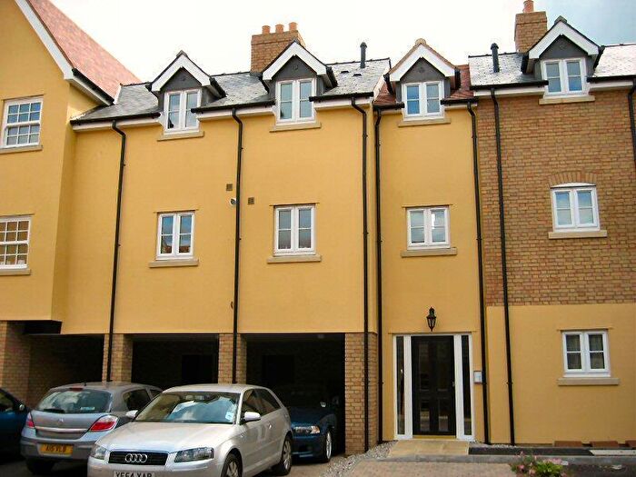 1 Bedroom Flat To Rent In Missin Gate, Broad Street, Ely, CB7