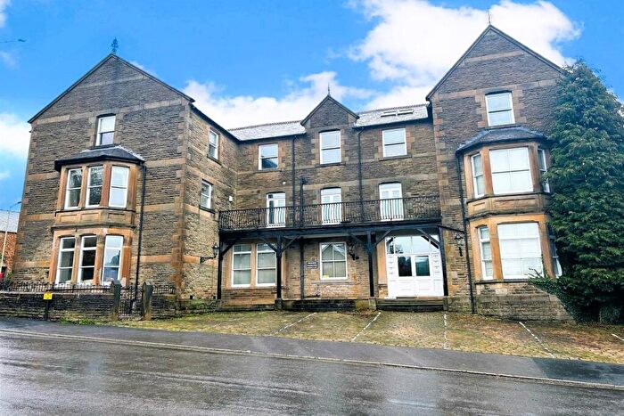2 Bedroom Apartment For Sale In Green Lane, Chinley, High Peak, SK23