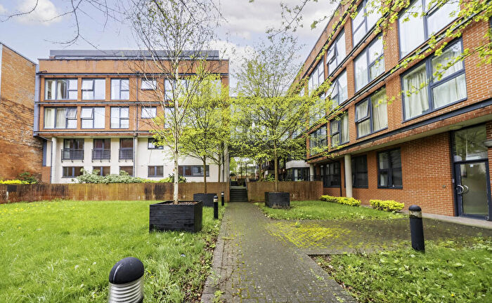 1 Bedroom Apartment To Rent In Avoca Court, Moseley Road, B12