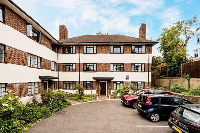 1 Bedroom Flat To Rent In Leigham Court Road, Streatham, SW16