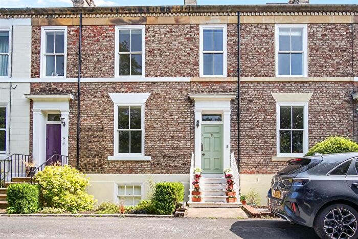 4 Bedroom Town House For Sale In Banks Terrace, Hurworth Place, Darlington, DL2