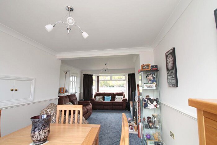3 Bedroom Semi-Detached House For Sale In Knights Way, Newtown, Tewkesbury, GL20