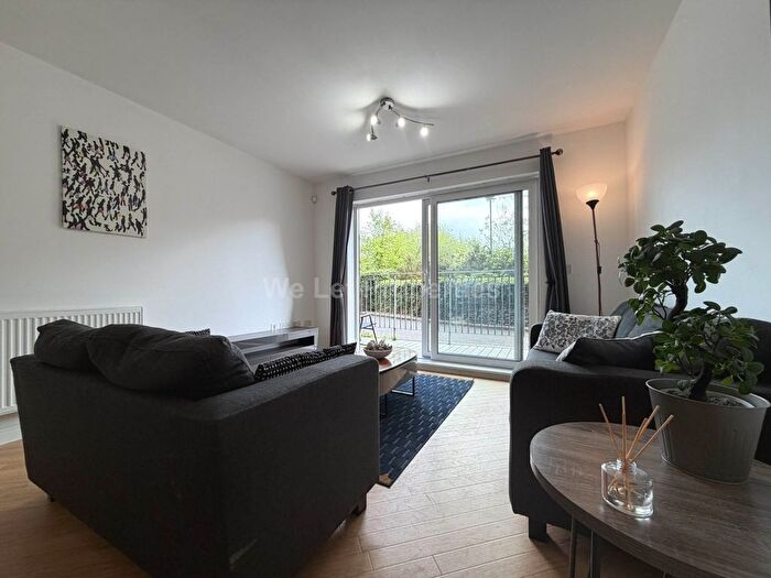 2 Bedroom Flat To Rent In The Waterfront, Sport City, M11