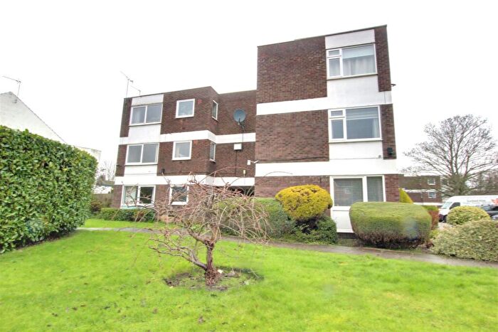 1 Bedroom Flat For Sale In St Michaels Mount, Inglemire Lane, Hull, HU6