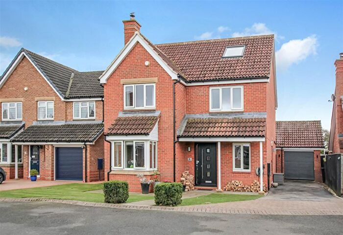 4 Bedroom Detached House For Sale In Oaktree Drive, Northallerton, DL7