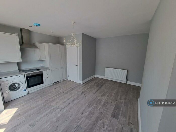 1 Bedroom Flat To Rent In Grange Road, Darlington, DL1