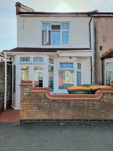 8 Bedroom Terraced House To Rent In Marlborough Road, London, E7