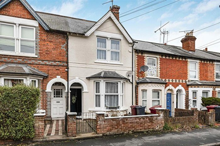 3 Bedroom Terraced House For Sale In Edinburgh Road, Reading, RG30