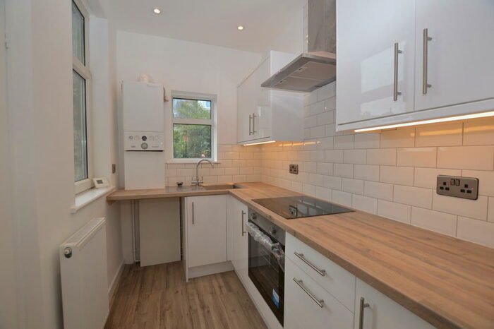 3 Bedroom House To Rent In Murray Road, Bannercross, S11