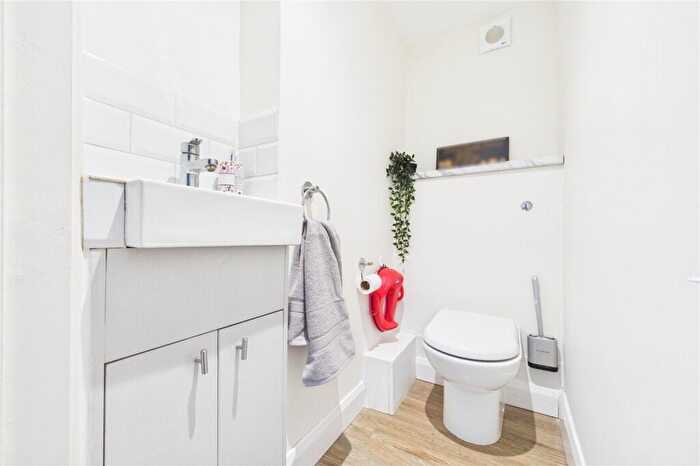 2 Bedroom Semi Detached House For Sale In Reading Road, Burghfield Common, Reading, Berkshire, RG7