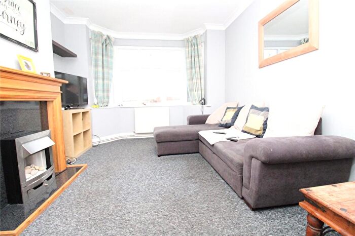 2 Bedroom Bungalow To Rent In Temple Road, Ipswich, Suffolk, IP3