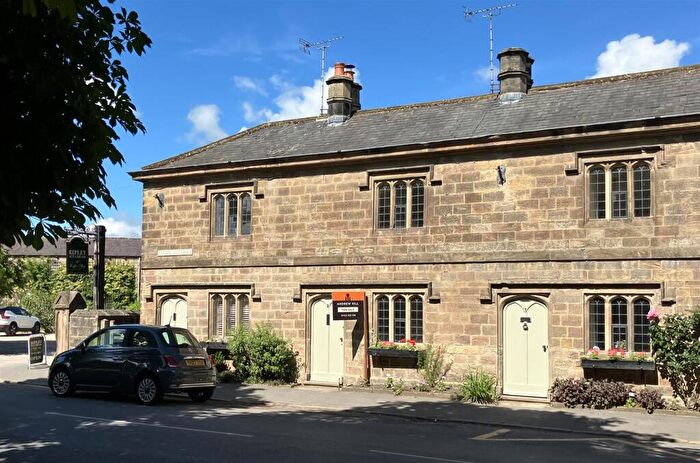 1 Bedroom Cottage For Sale In Estate Cottages, Ripley, Harrogate, HG3