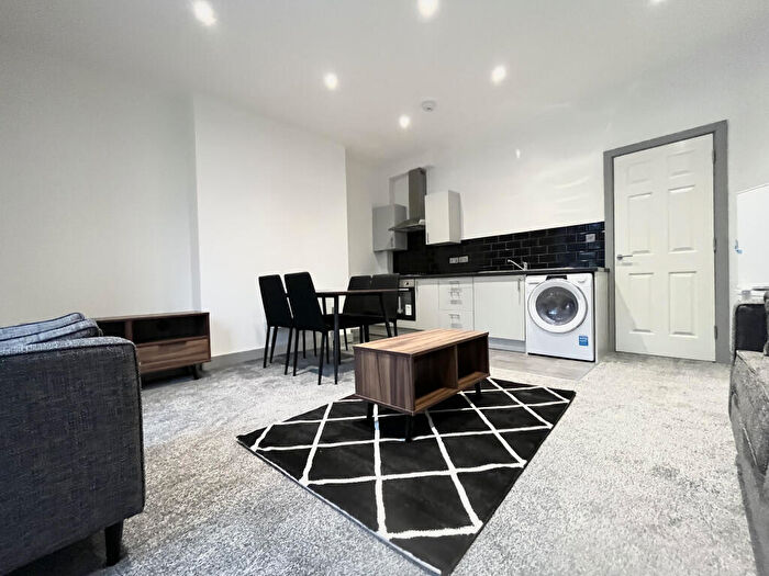 2 Bedroom Apartment To Rent In Harehills Avenue, Harehills, Leeds, West Yorkshire, LS8
