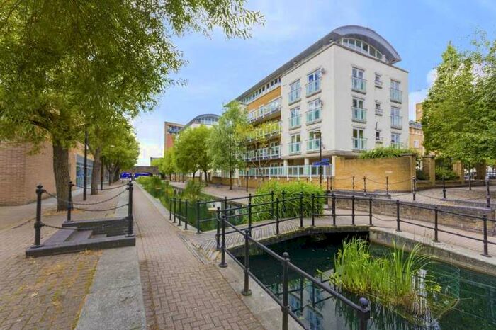 2 Bedroom Flat To Rent In Sycamore House, London, SE16