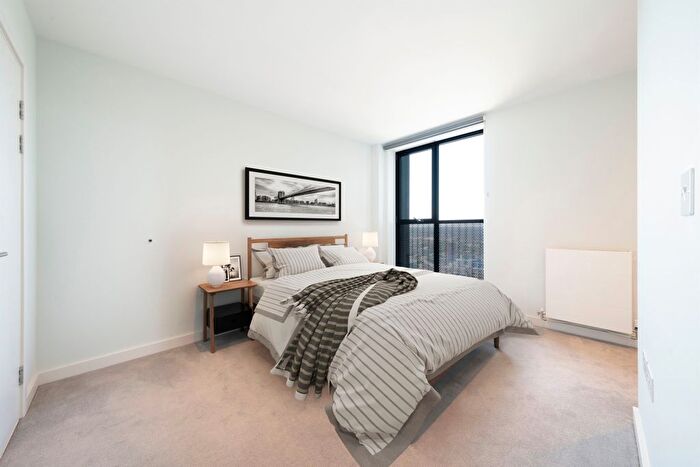 2 Bedroom Flat To Rent In George Street, Croydon, CR0