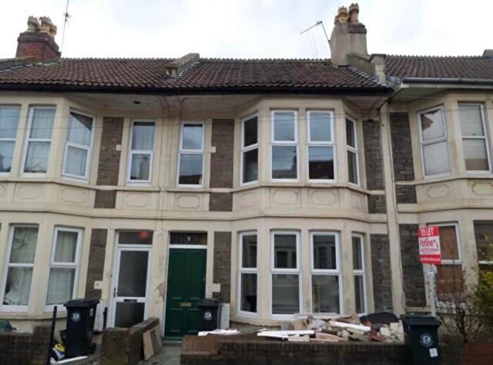 5 Bedroom House To Rent In Toronto Road, Bristol, BS7