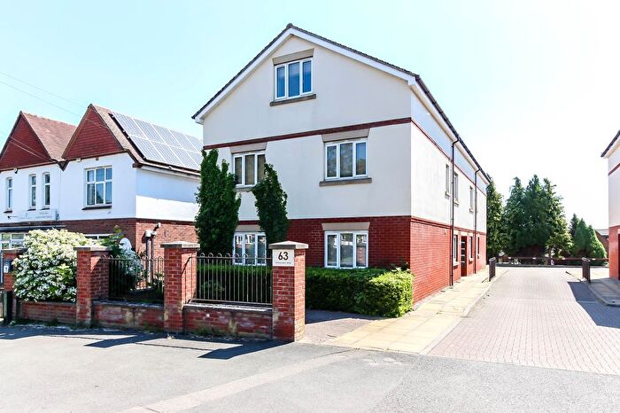 2 Bedroom Flat For Sale In Northampton Road, Wellingborough, NN8