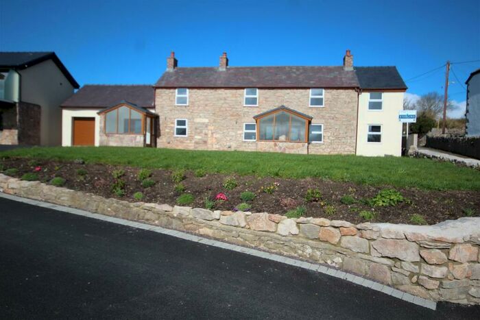 4 Bedroom Detached House For Sale In Tan Y Graig Road, Llysfaen, LL29
