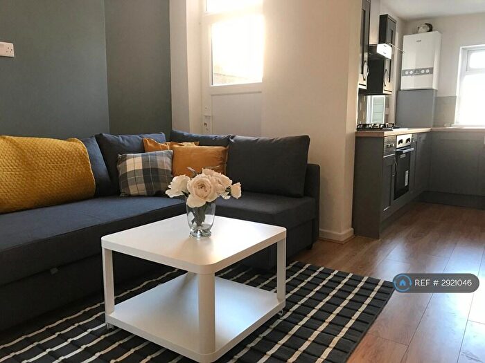 3 Bedroom Terraced House To Rent In Molyneux Road, Liverpool, L6