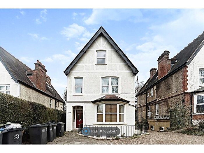 2 Bedroom Flat To Rent In Sanderstead Road, South Croydon, CR2