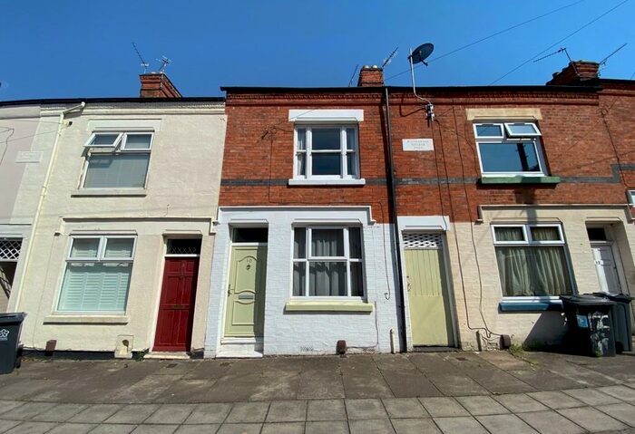 3 Bedroom Terraced House To Rent In Pope Street, Leicester, Leicestershire, LE2