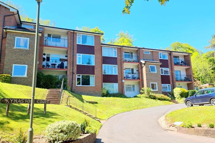 2 Bedroom Apartment To Rent In Bedroom Ground Floor Apartment In Caterham Valley, CR3