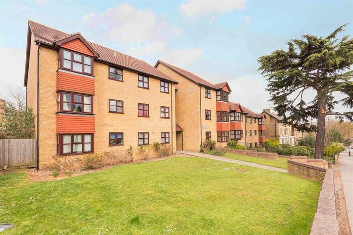 1 Bedroom Flat To Rent In Keepers Court, Warham Road, South Croydon, CR2