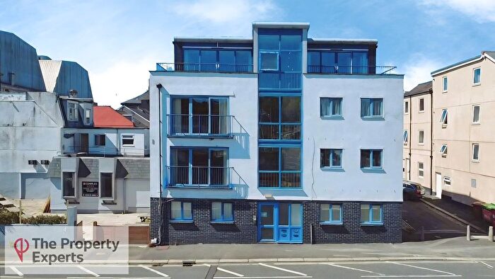 2 Bedroom Flat For Sale In Albert Road, Plymouth, PL2
