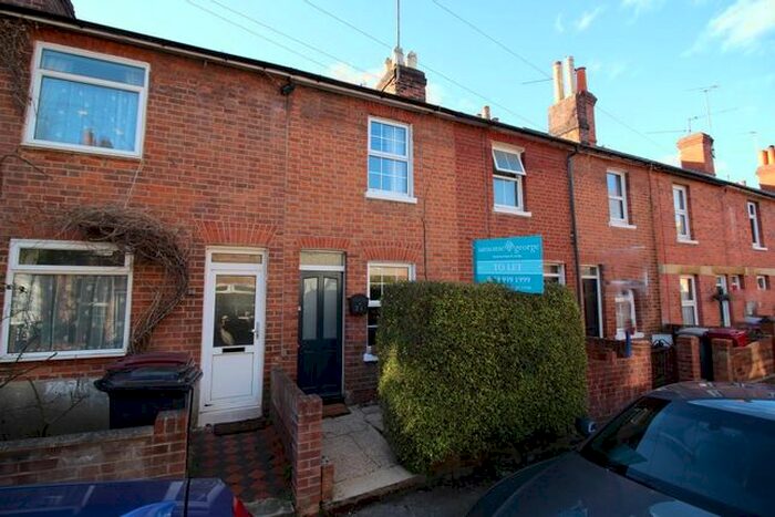 2 Bedroom Terraced House To Rent In Eldon Street, Reading, Berkshire, RG1