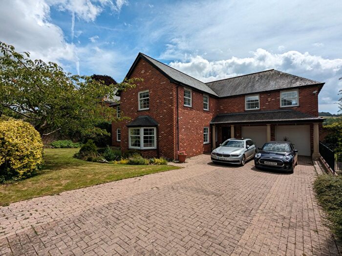 5 Bedroom Detached House For Sale In Lindridge, Teignmouth, TQ14