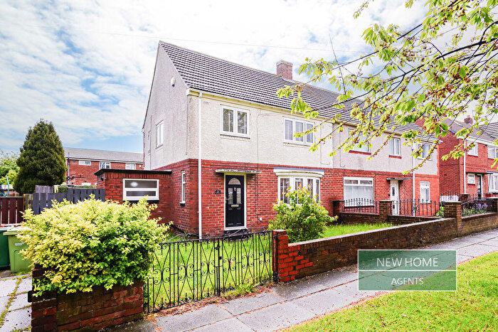 3 Bedroom Semi-Detached House For Sale In Rochdale Road, Sunderland, SR5