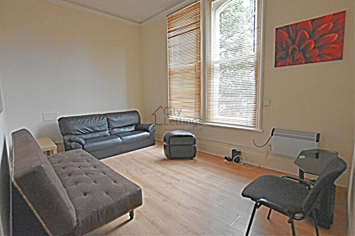 1 Bedroom Flat To Rent In Burns Street Nottingham, NG7