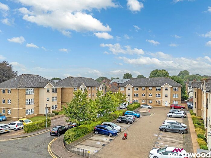 1 Bedroom Flat For Sale In Stapleford Close, Chelmsford, CM2