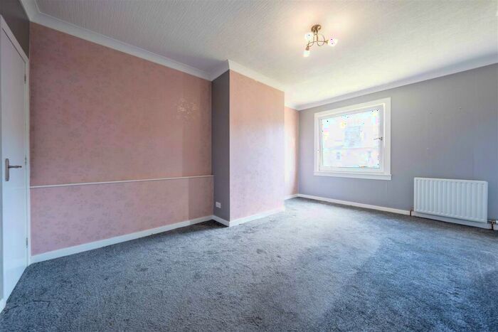 2 Bedroom Flat For Sale In Gray Street, Perth, PH2